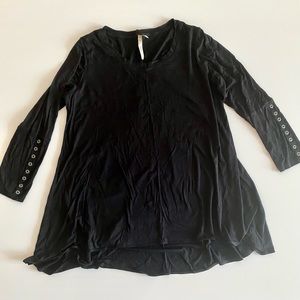 Stretchy oversized long top 3/4 sleeve - super soft - size M